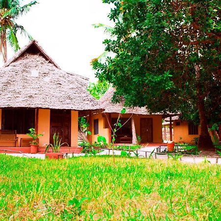 Kilindoni Afro Whale Shark Safari B&B 외부 사진