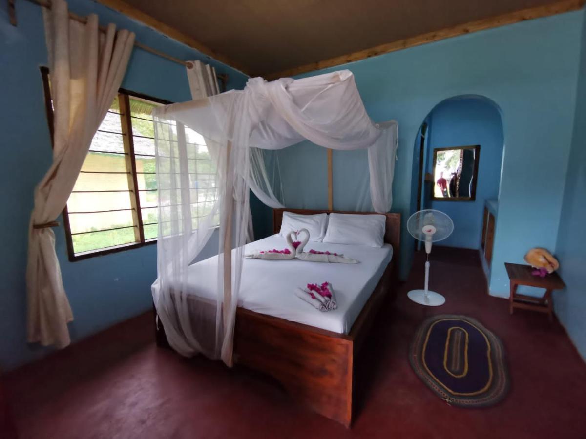 Kilindoni Afro Whale Shark Safari B&B 외부 사진