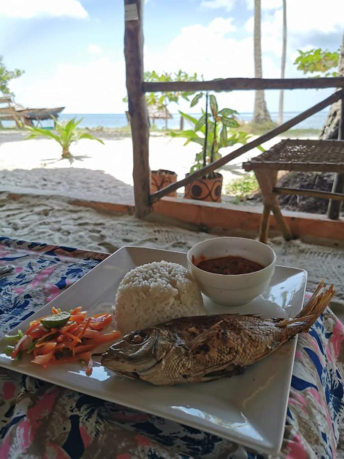 Kilindoni Afro Whale Shark Safari B&B 외부 사진