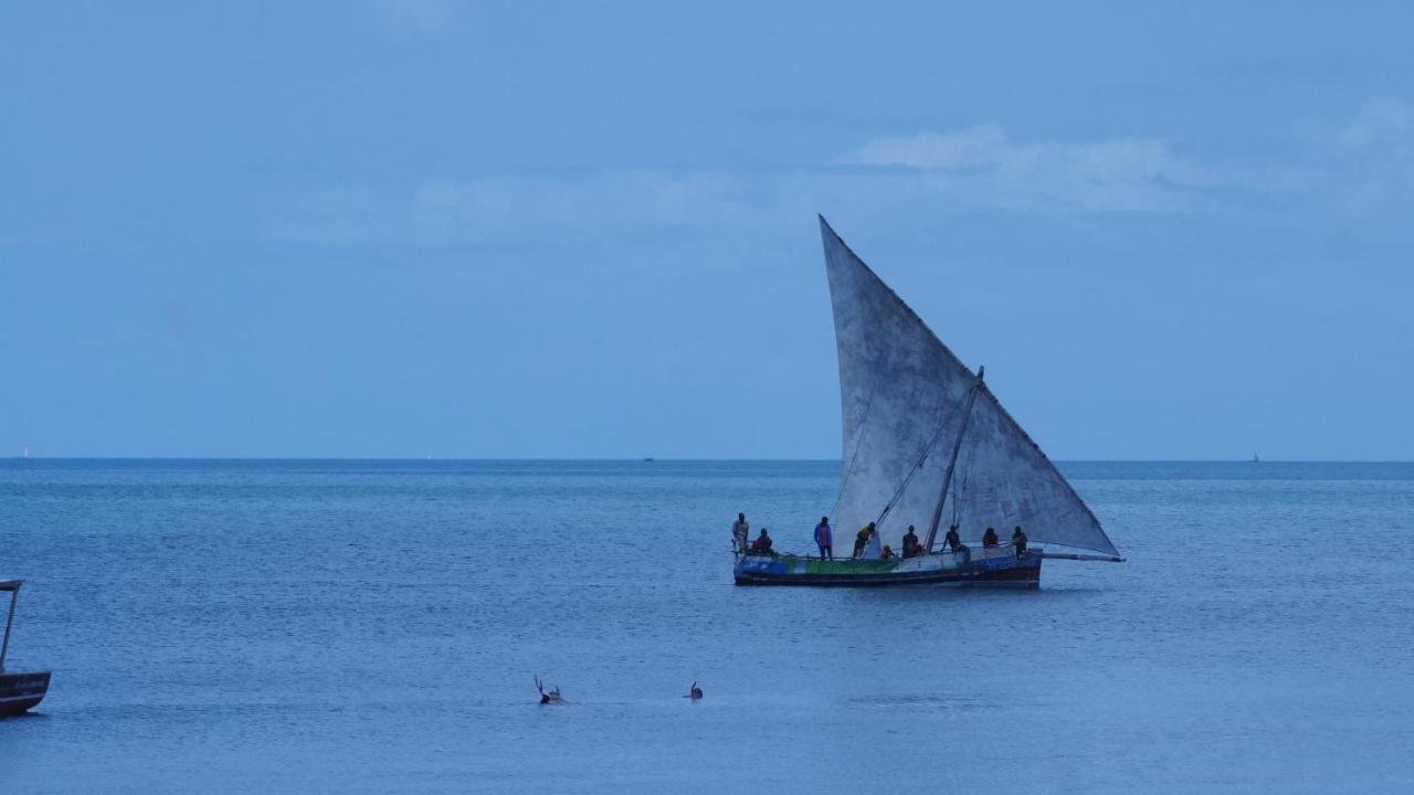 Kilindoni Afro Whale Shark Safari B&B 외부 사진